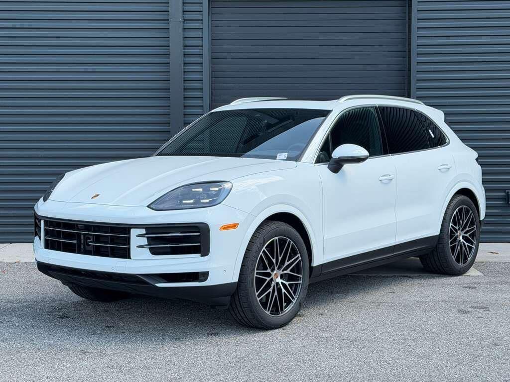 2026 PORSCHE Cayenne