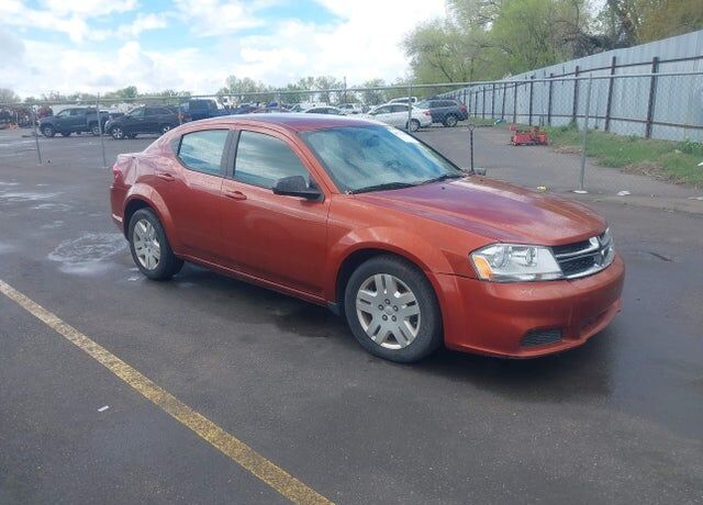 2012 DODGE Avenger