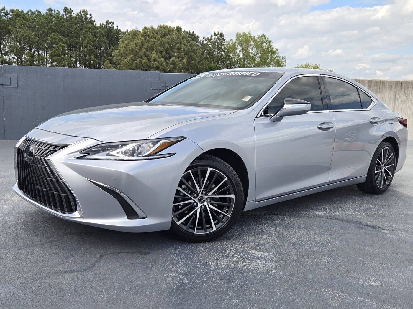 2025 LEXUS ES