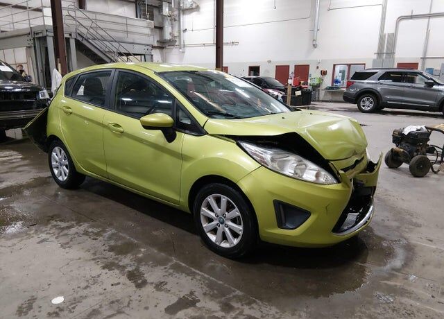2011 FORD Fiesta