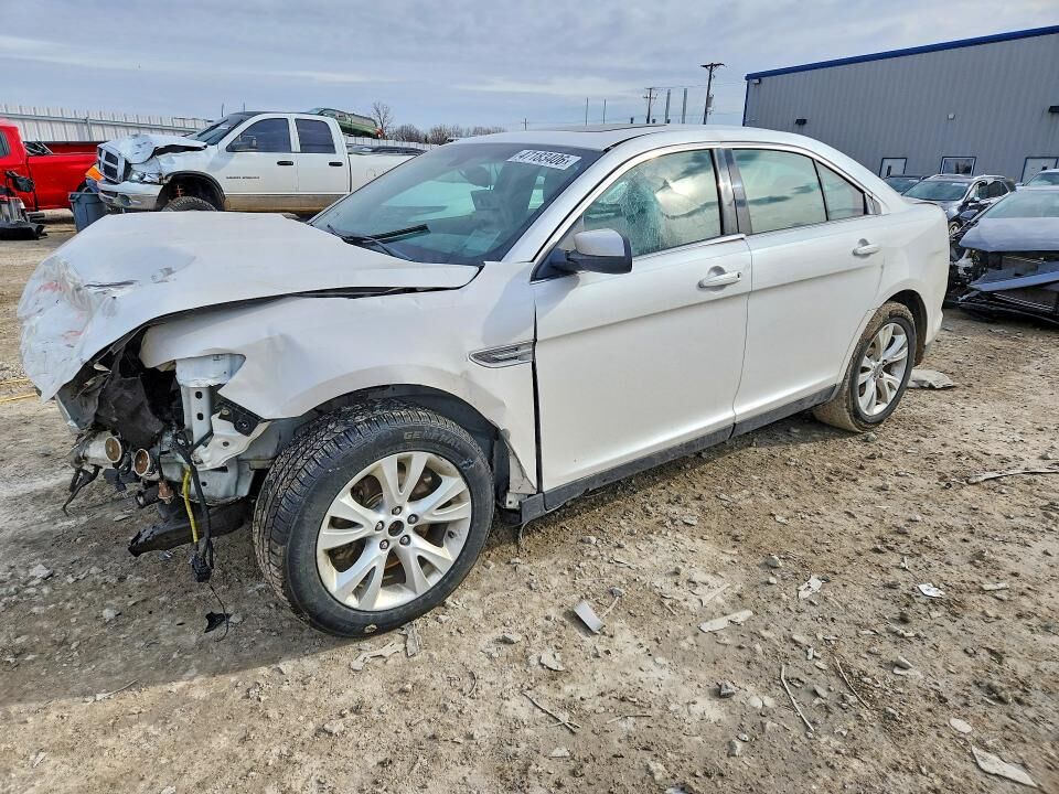 2012 FORD Taurus
