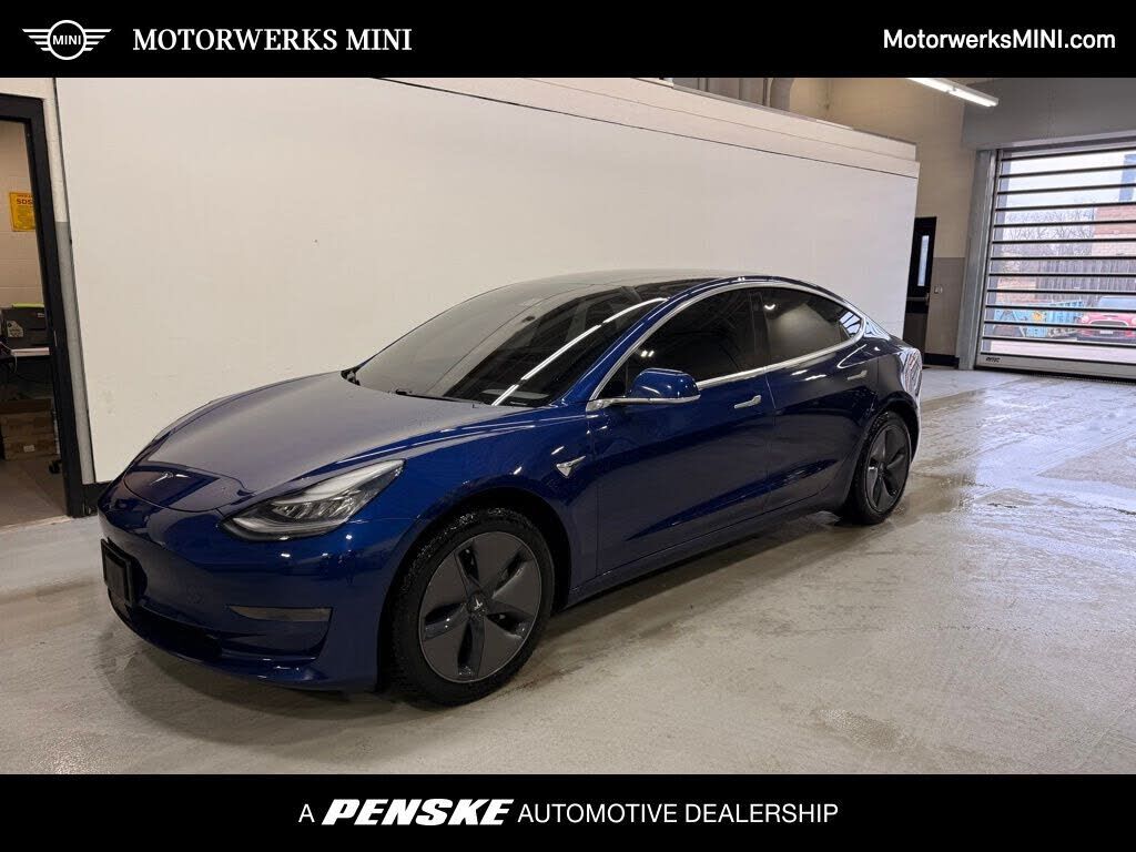 2020 TESLA Model 3