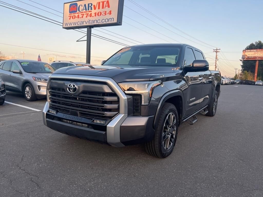 2022 TOYOTA Tundra