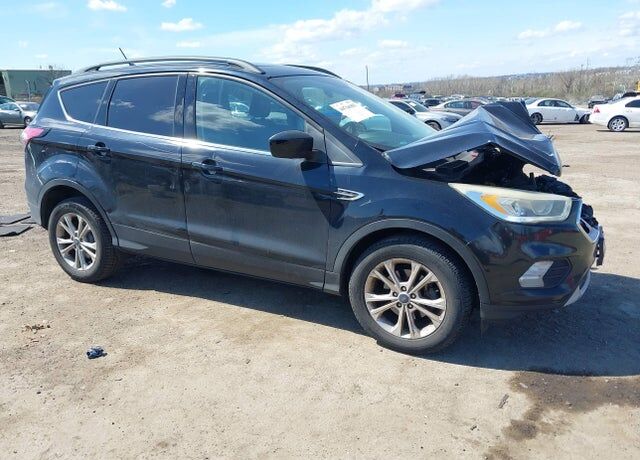 2018 FORD Escape