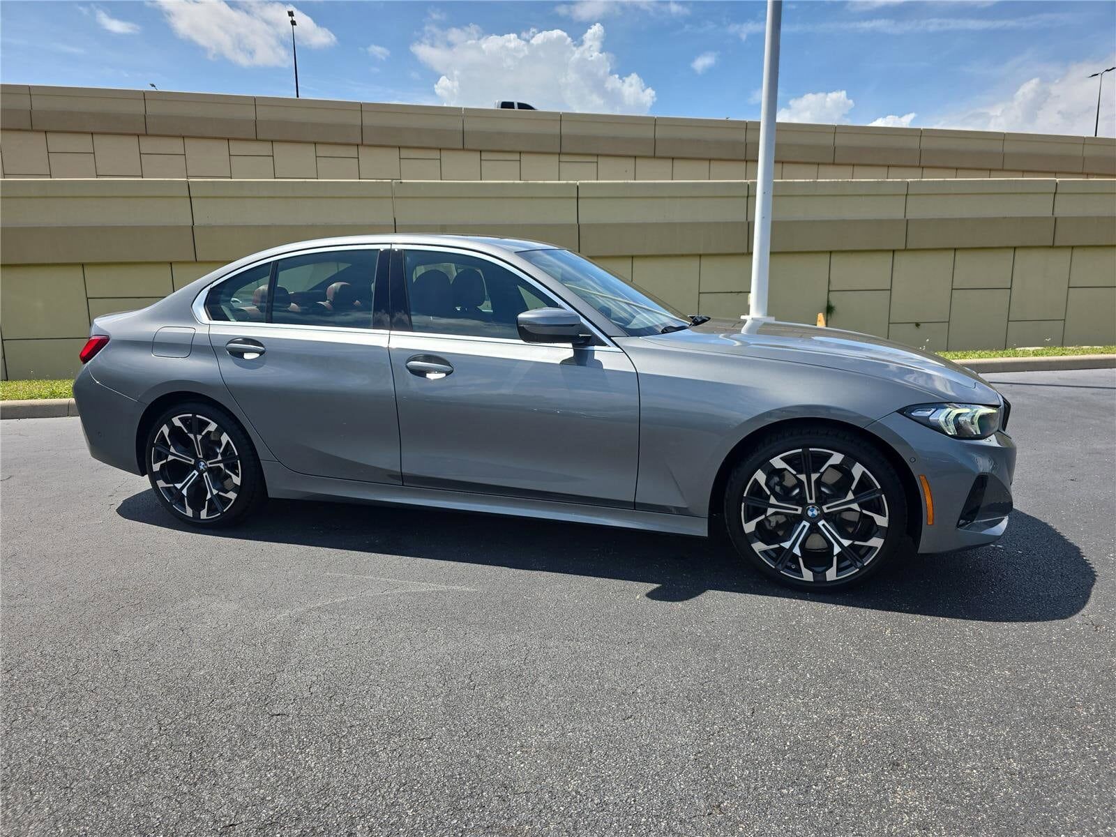 2025 BMW 3 Series