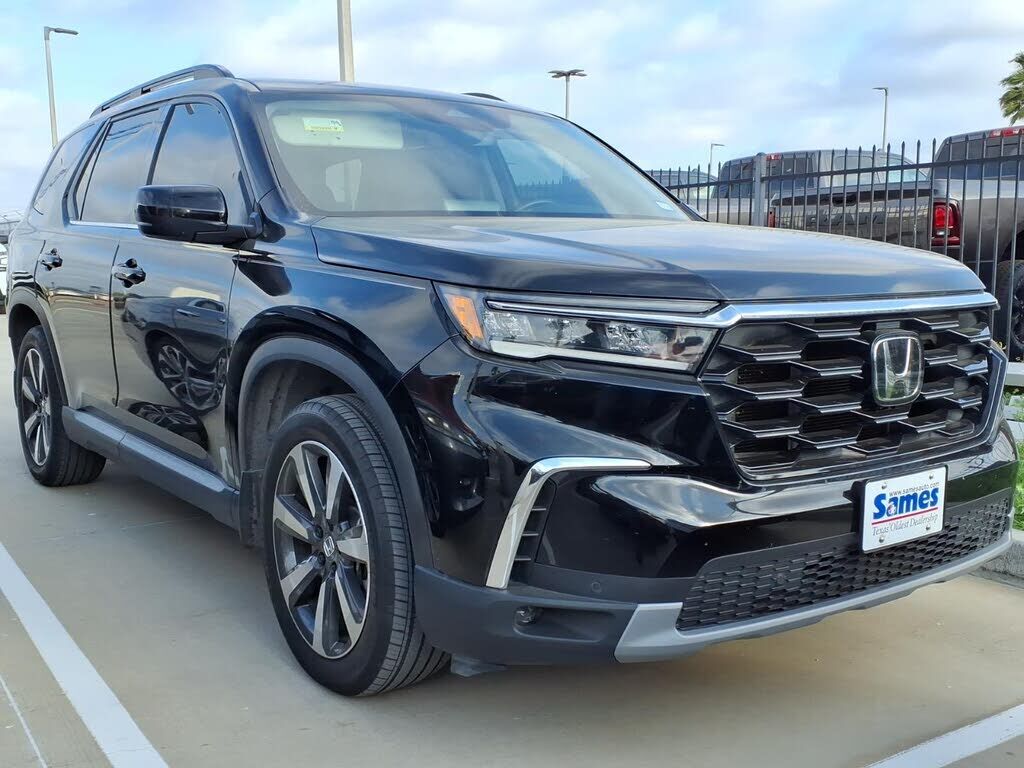 2025 HONDA Pilot