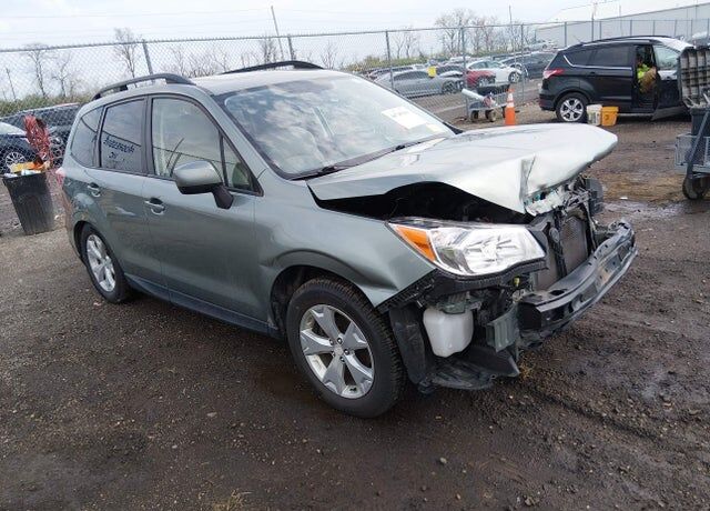 2016 SUBARU Forester