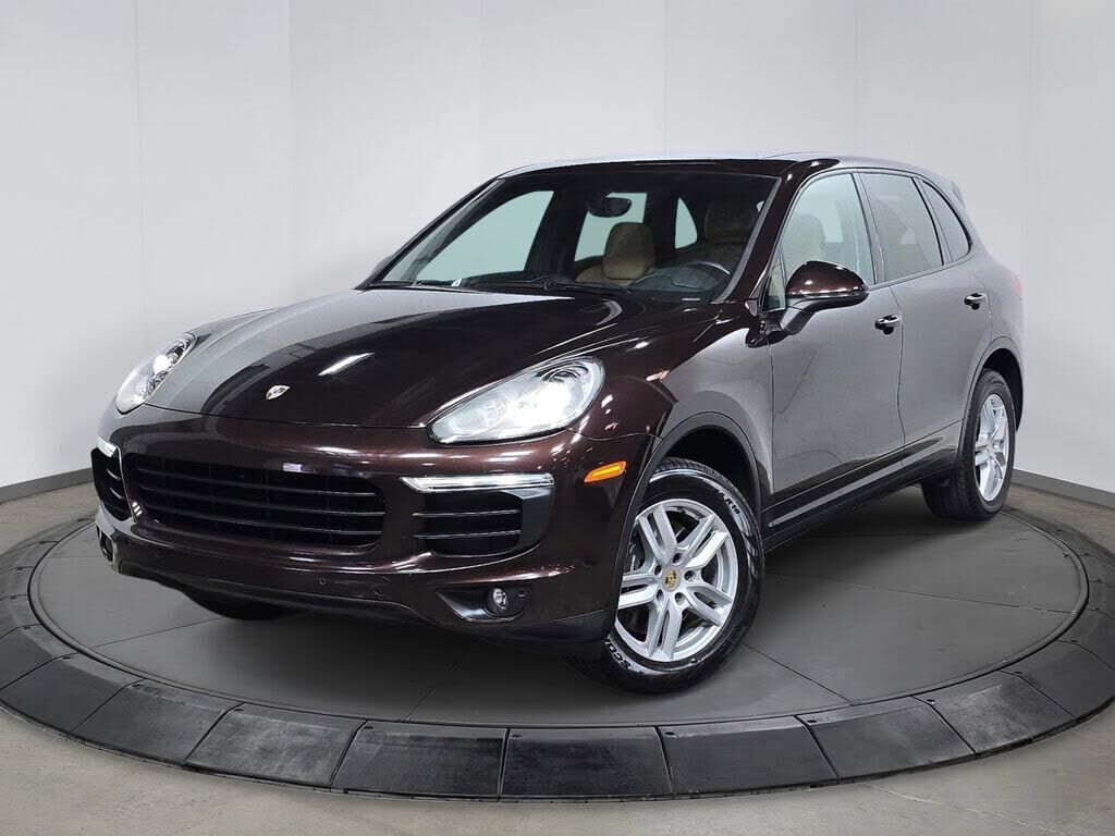 2016 PORSCHE Cayenne
