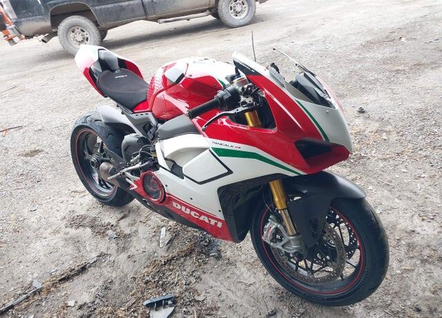 2018 DUCATI Panigale V4 / Panigale V4S / Panigale V4 Speciale