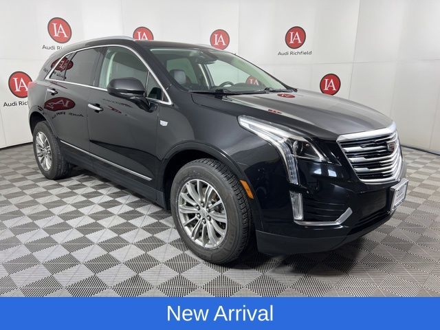 2017 CADILLAC XT5
