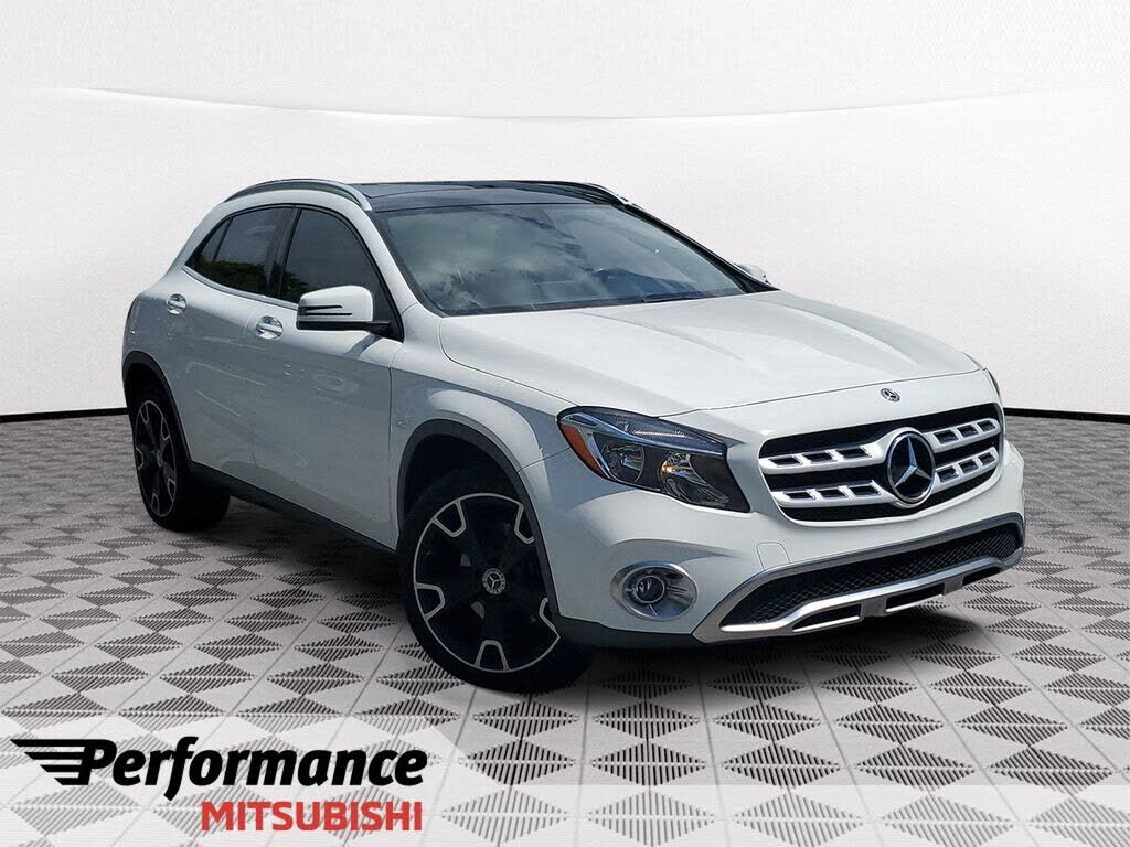 2019 MERCEDES-BENZ GLA-Class