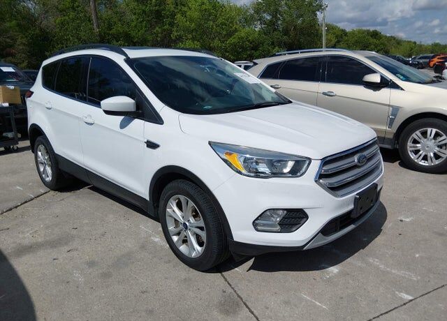 2018 FORD Escape
