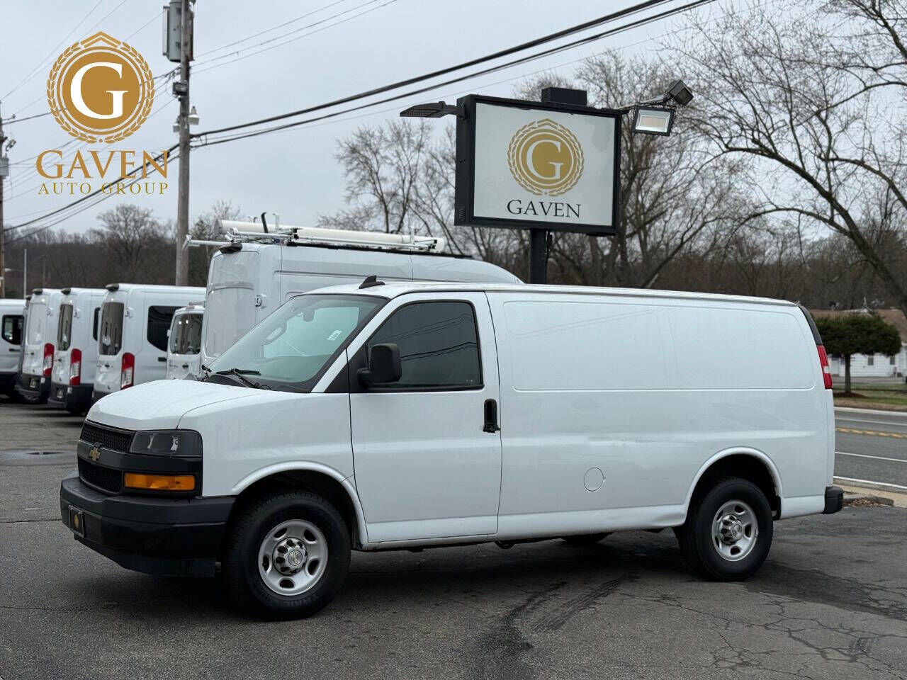 2020 CHEVROLET Express