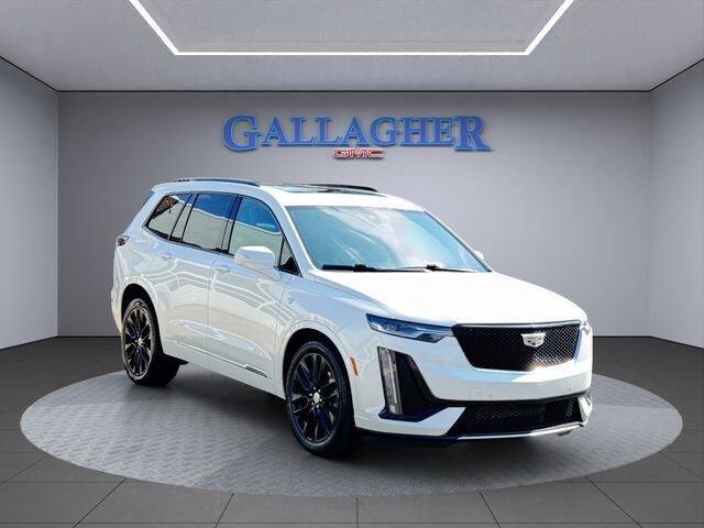 2021 CADILLAC XT6