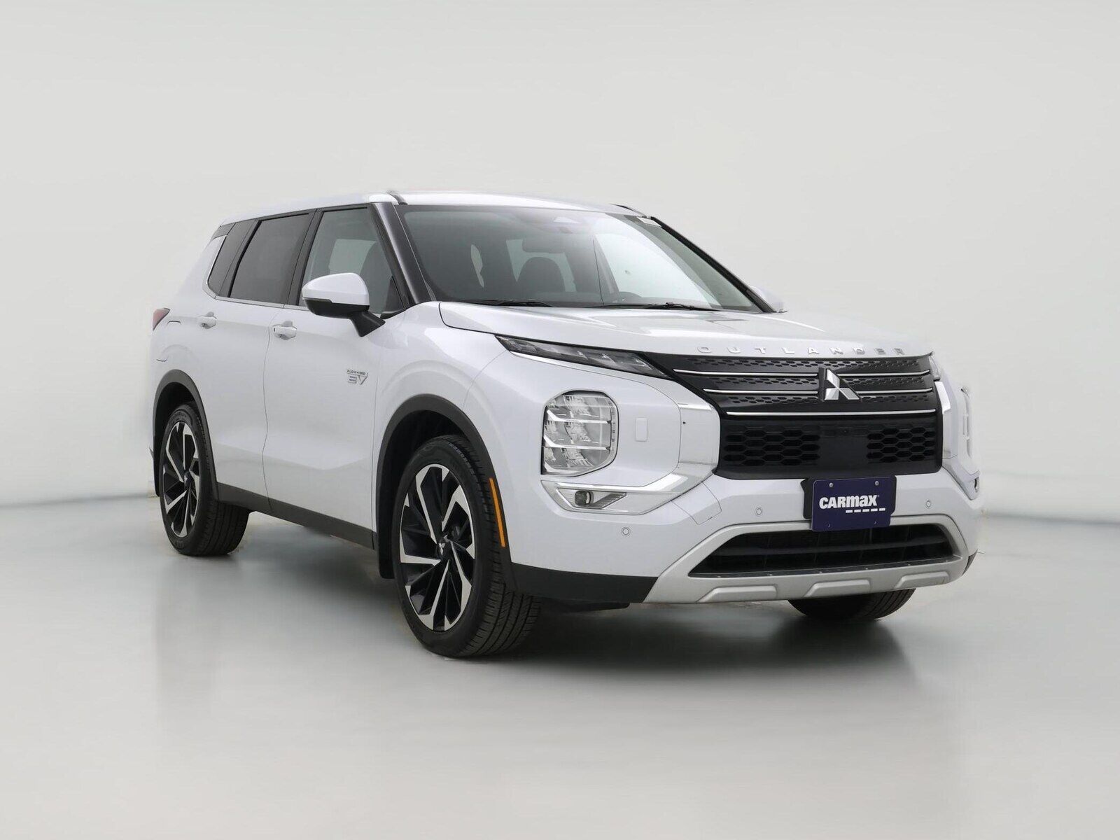 2023 MITSUBISHI Outlander