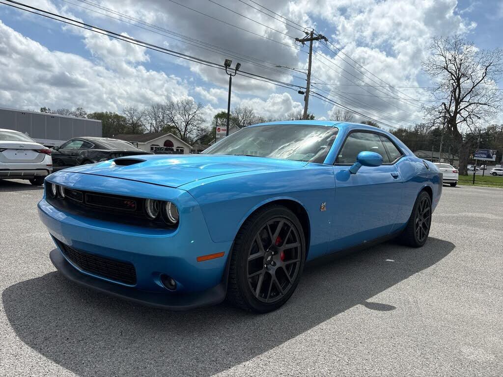 2019 DODGE Challenger