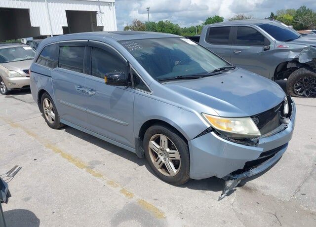 2011 HONDA Odyssey