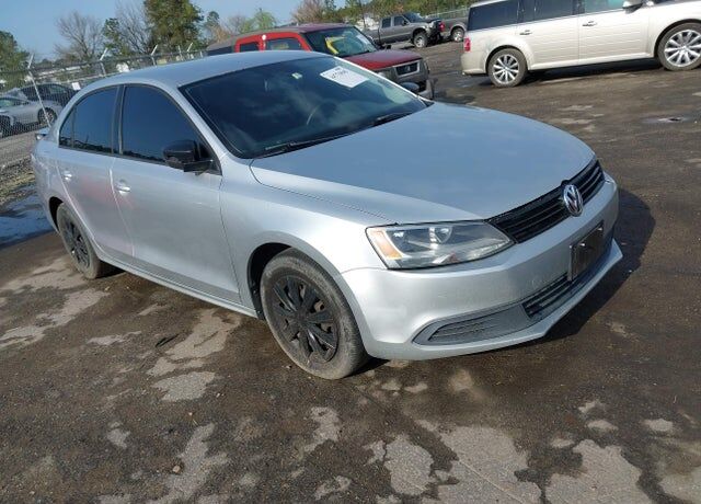 2014 VOLKSWAGEN Jetta