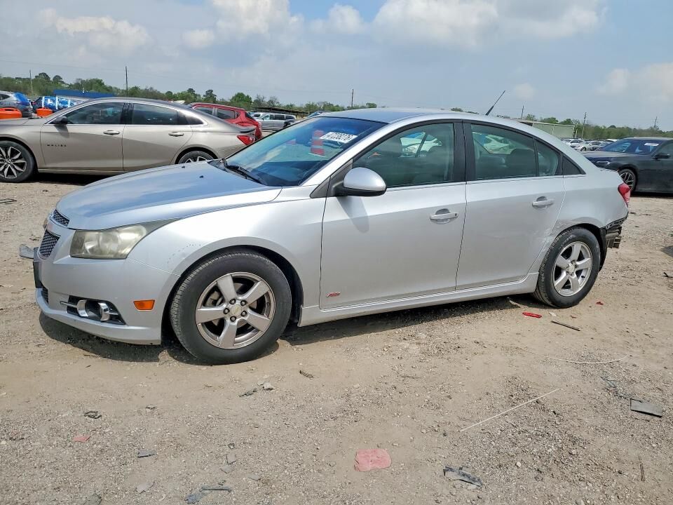 2011 CHEVROLET Cruze