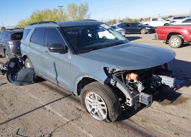 2025 FORD Explorer