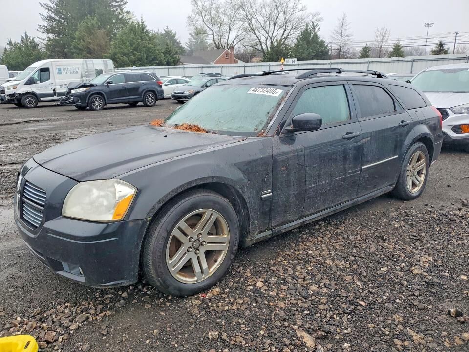 2005 DODGE Magnum
