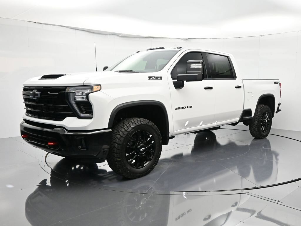 2026 CHEVROLET Silverado HD