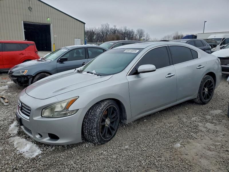 2014 NISSAN Maxima