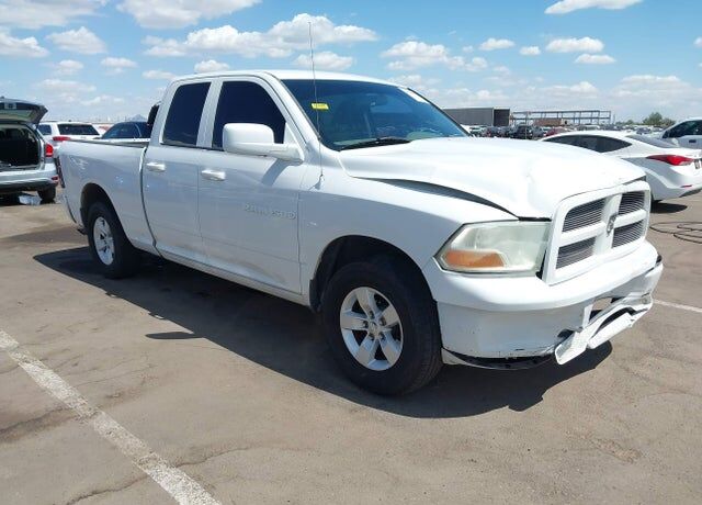 2012 DODGE Ram
