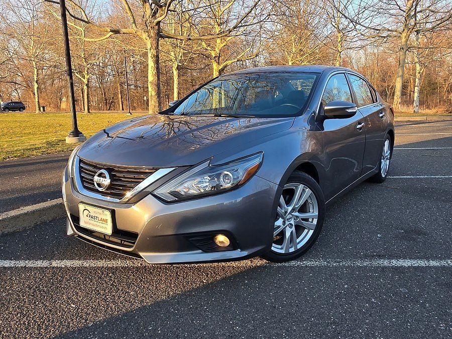 2016 NISSAN Altima