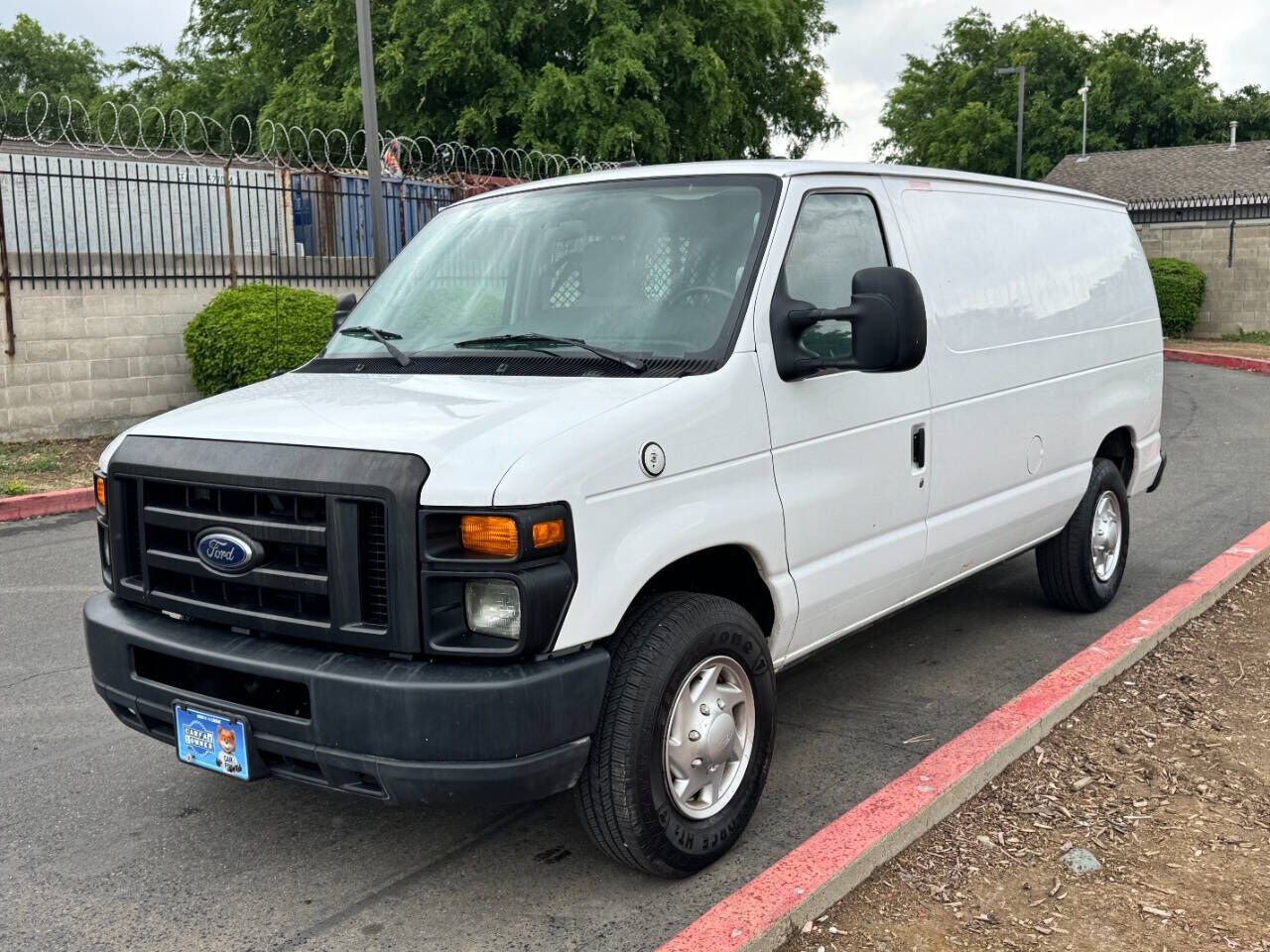 2010 FORD E-250