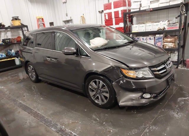 2014 HONDA Odyssey