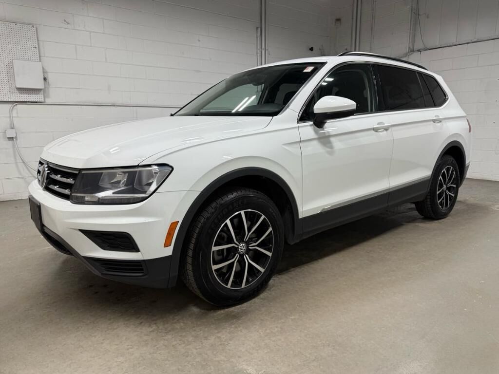 2021 VOLKSWAGEN Tiguan