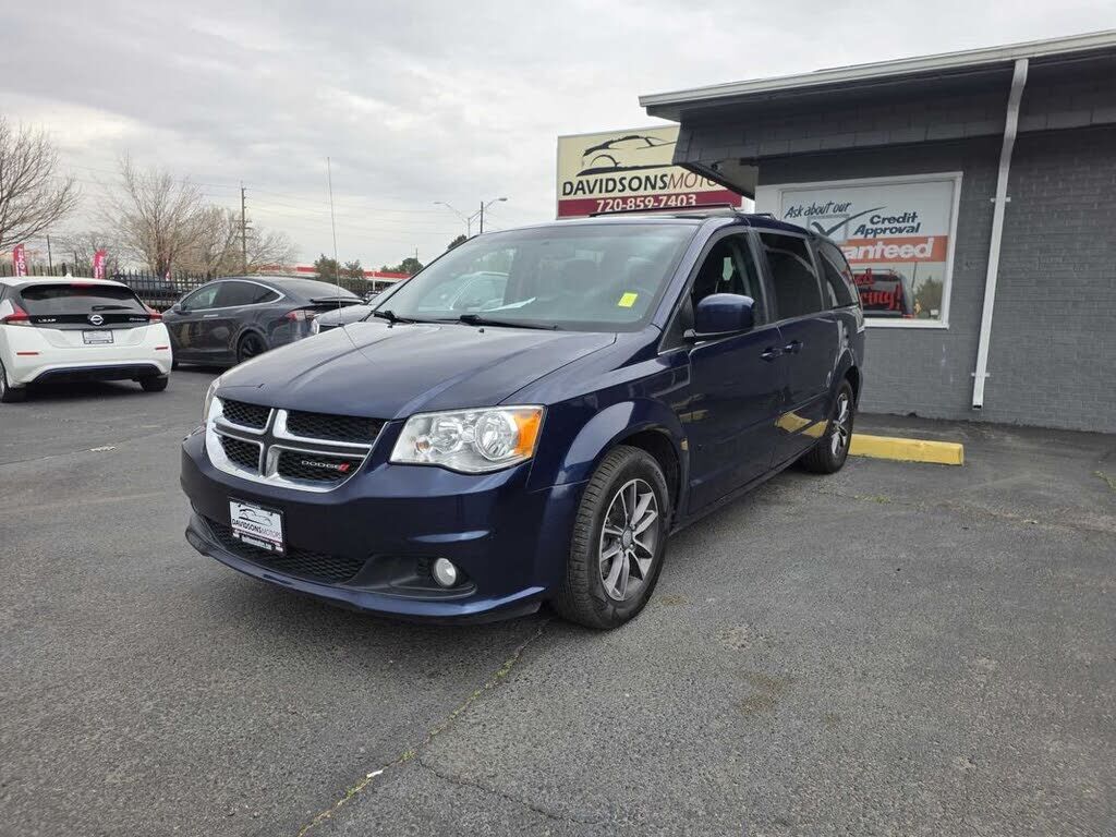 2017 DODGE Grand Caravan