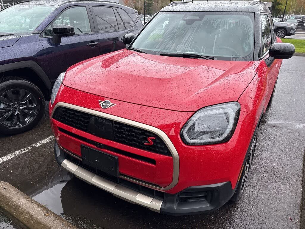 2025 MINI Countryman