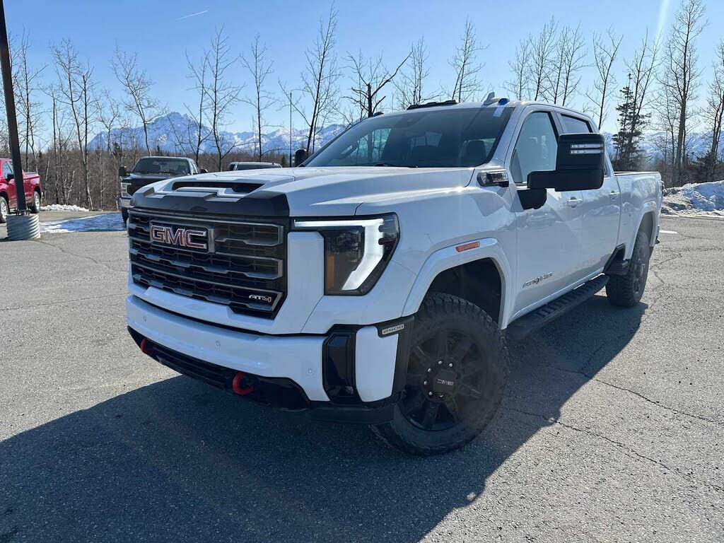 2025 GMC Sierra HD