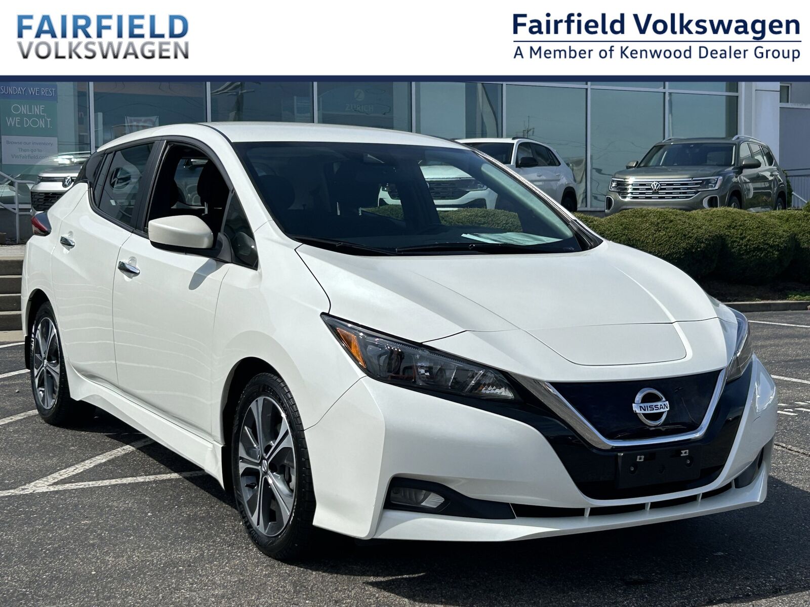 2022 NISSAN Leaf