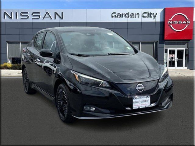 2024 NISSAN Leaf