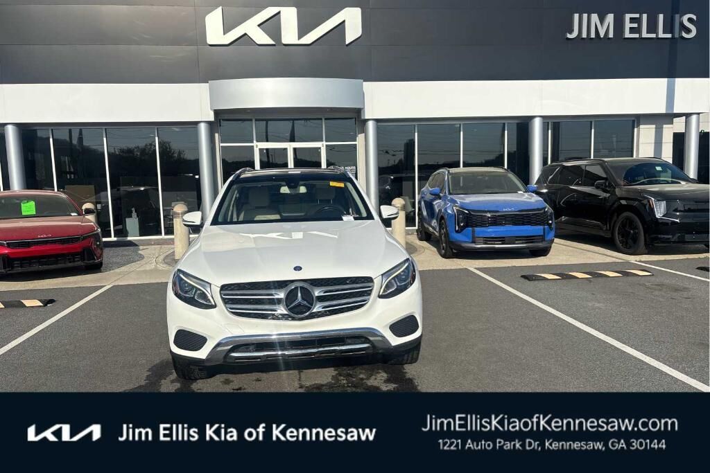 2017 MERCEDES-BENZ GLC-Class