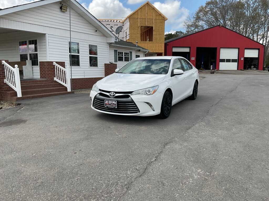 2015 TOYOTA Camry