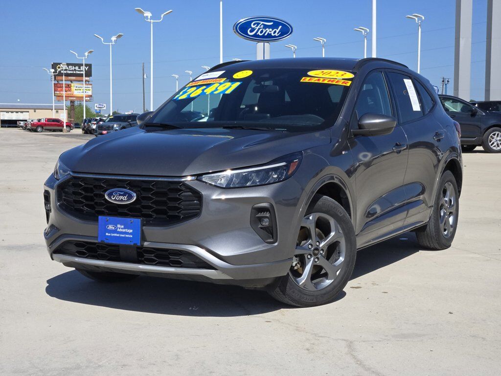 2023 FORD Escape