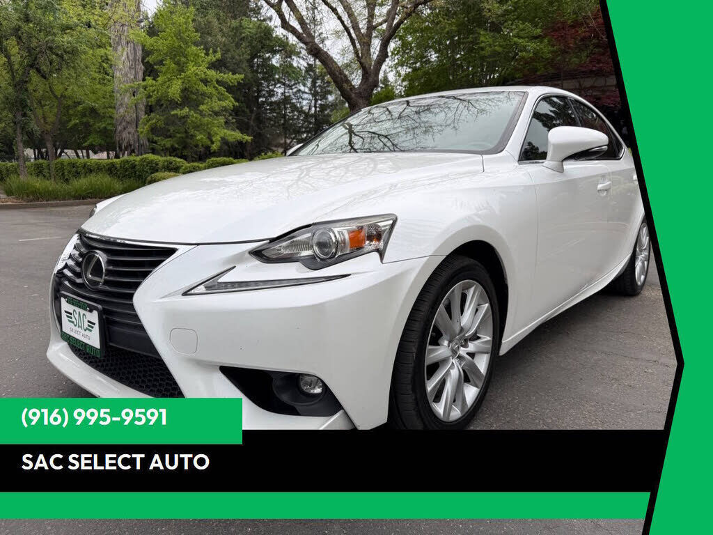 2016 LEXUS IS