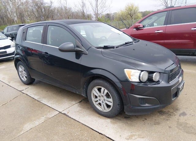 2015 CHEVROLET Sonic