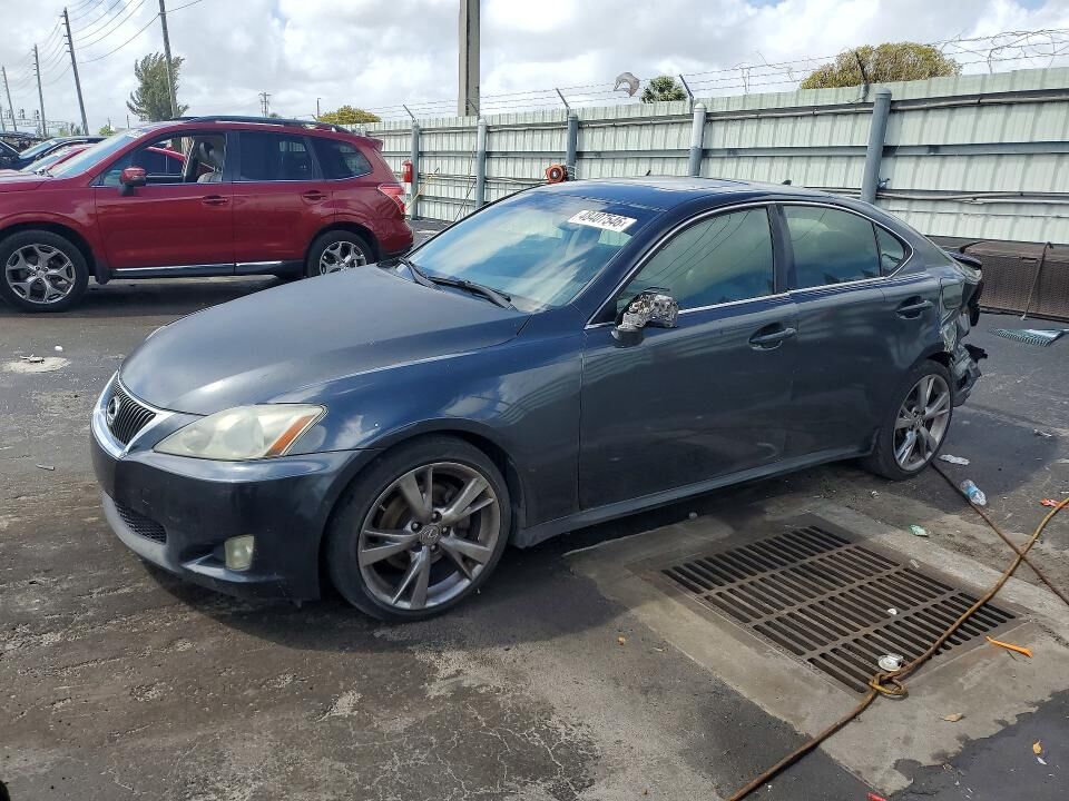 2009 LEXUS IS