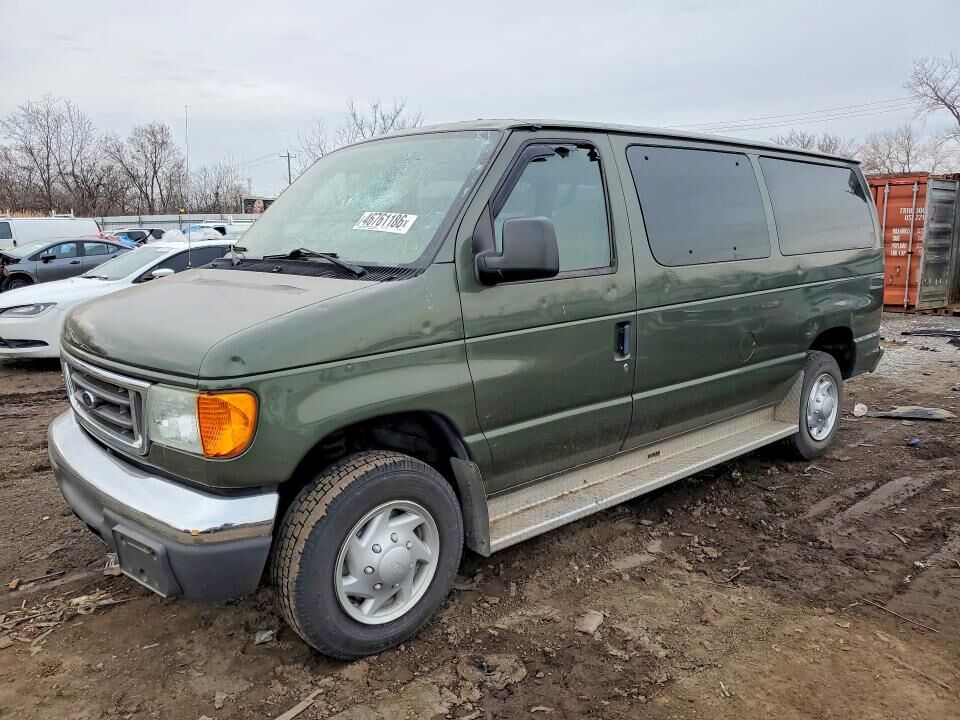 2005 FORD E-350