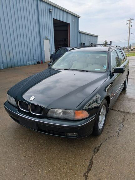 2000 BMW 5 Series