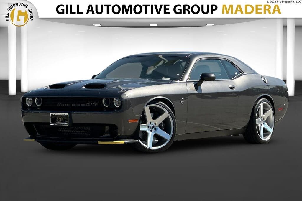 2022 DODGE Challenger