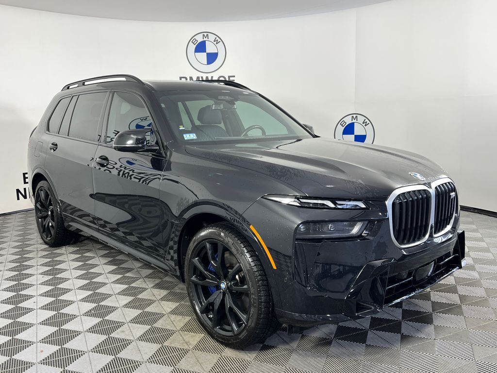 2025 BMW X7