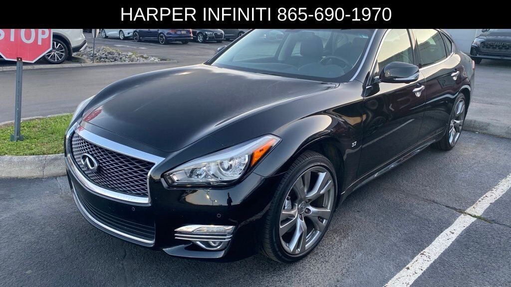2015 INFINITI Q70L
