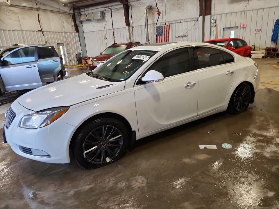 2013 BUICK Regal