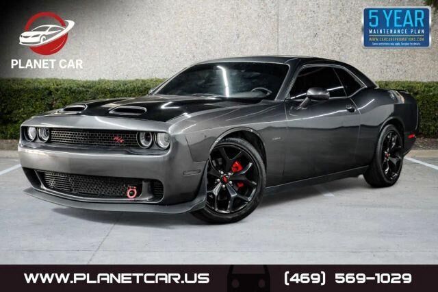 2017 DODGE Challenger